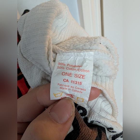 Vintage Canada Mountie Graphic Sweatshirt | Made in Canada | One Size - Picture 6 of 8